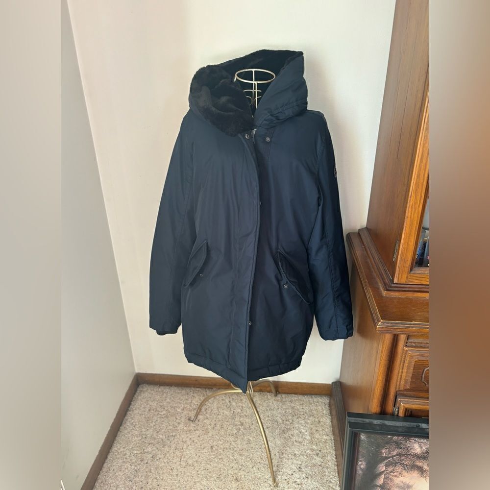 Abercrombie & Fitch Hooded Puffer Coat Faux Fur Lined Winter Jacket Size M